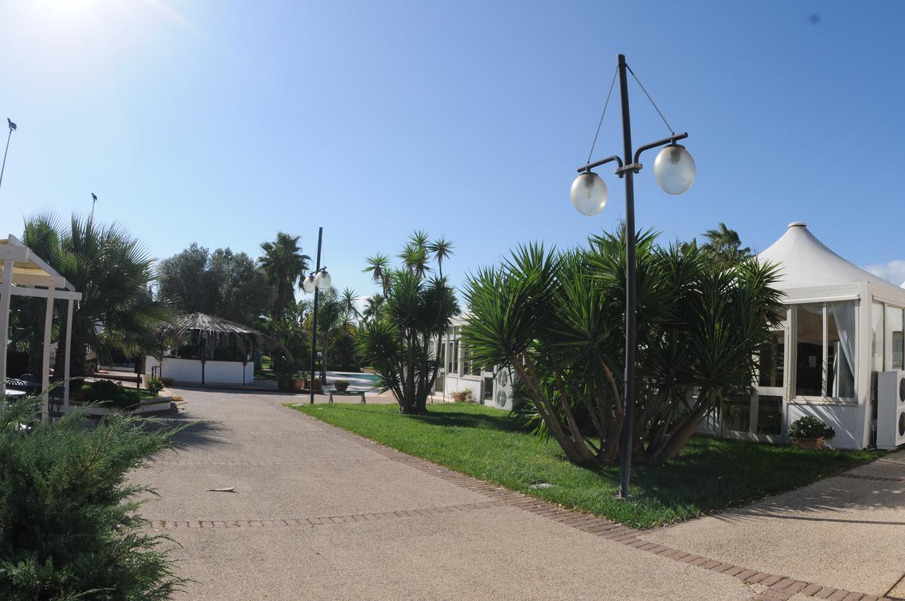 Hotel Masseria Marziale ブリンディジ エクステリア 写真