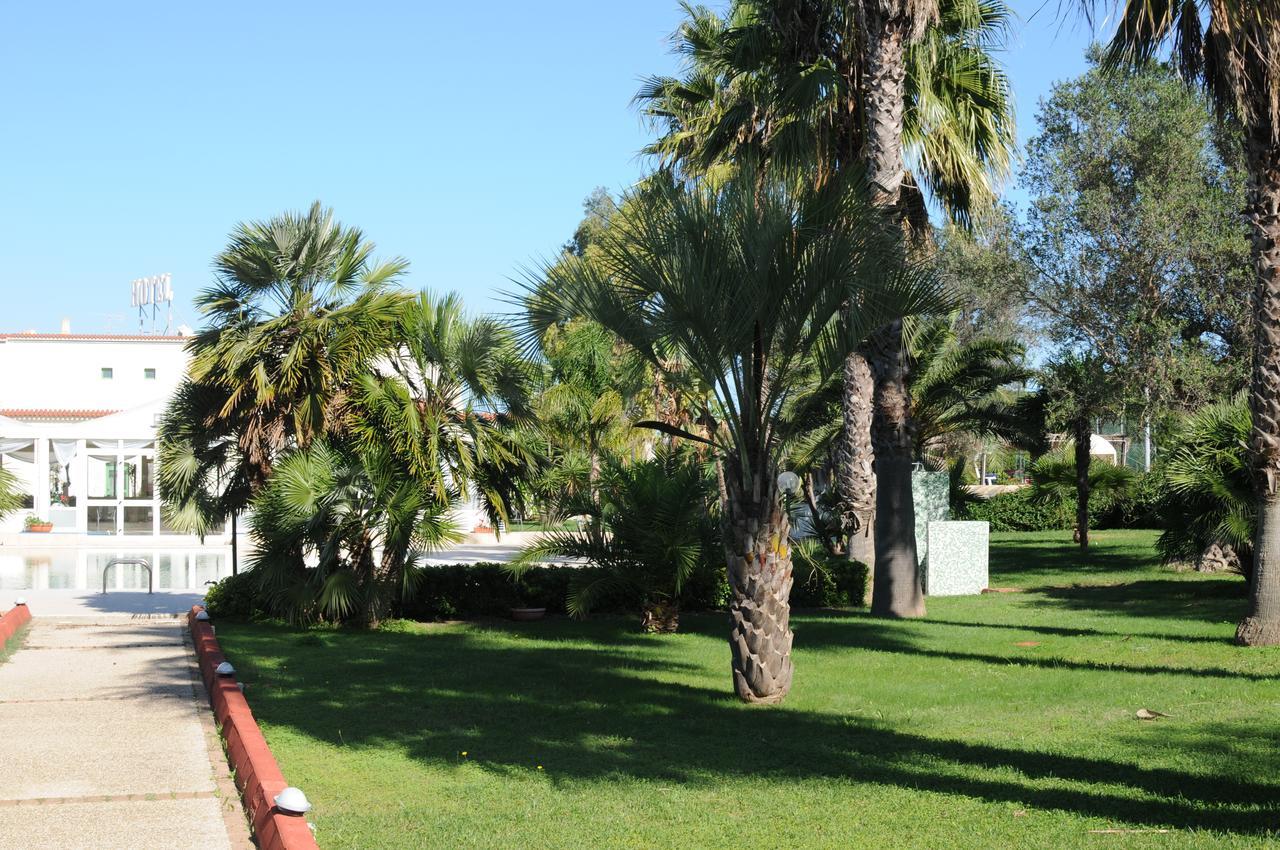 Hotel Masseria Marziale ブリンディジ エクステリア 写真
